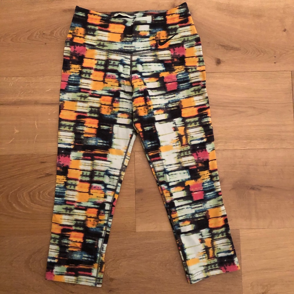 Nike - Capri workout leggings